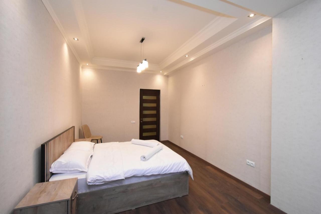 Apartamento Malibu Ereván Exterior foto