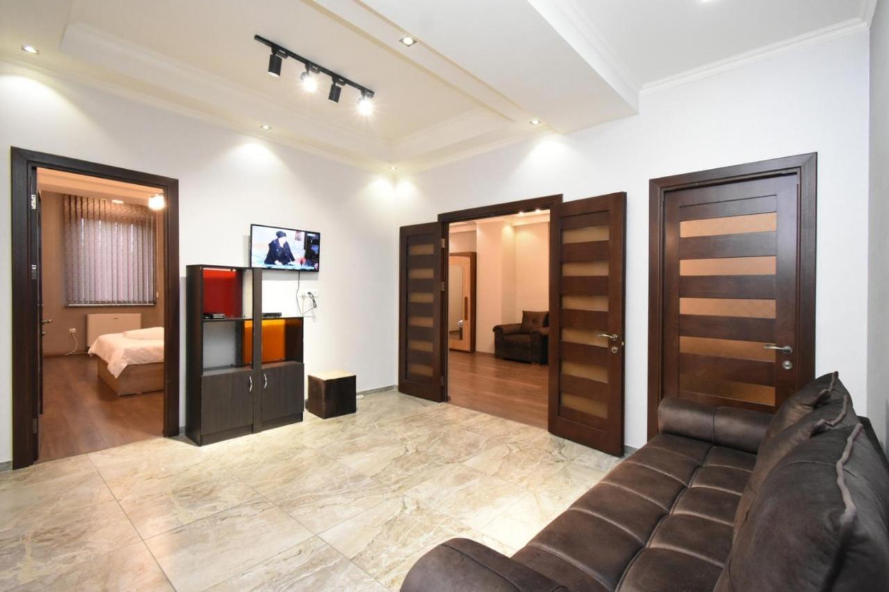 Apartamento Malibu Ereván Exterior foto